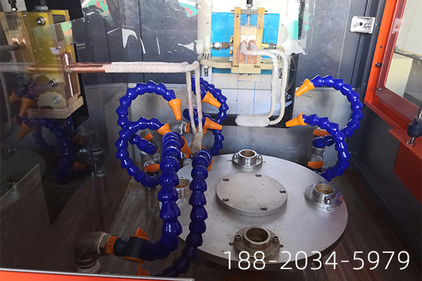 ��(n��i)��(y��ng)������̎������O(sh��)����׃�ε�Ӱ�