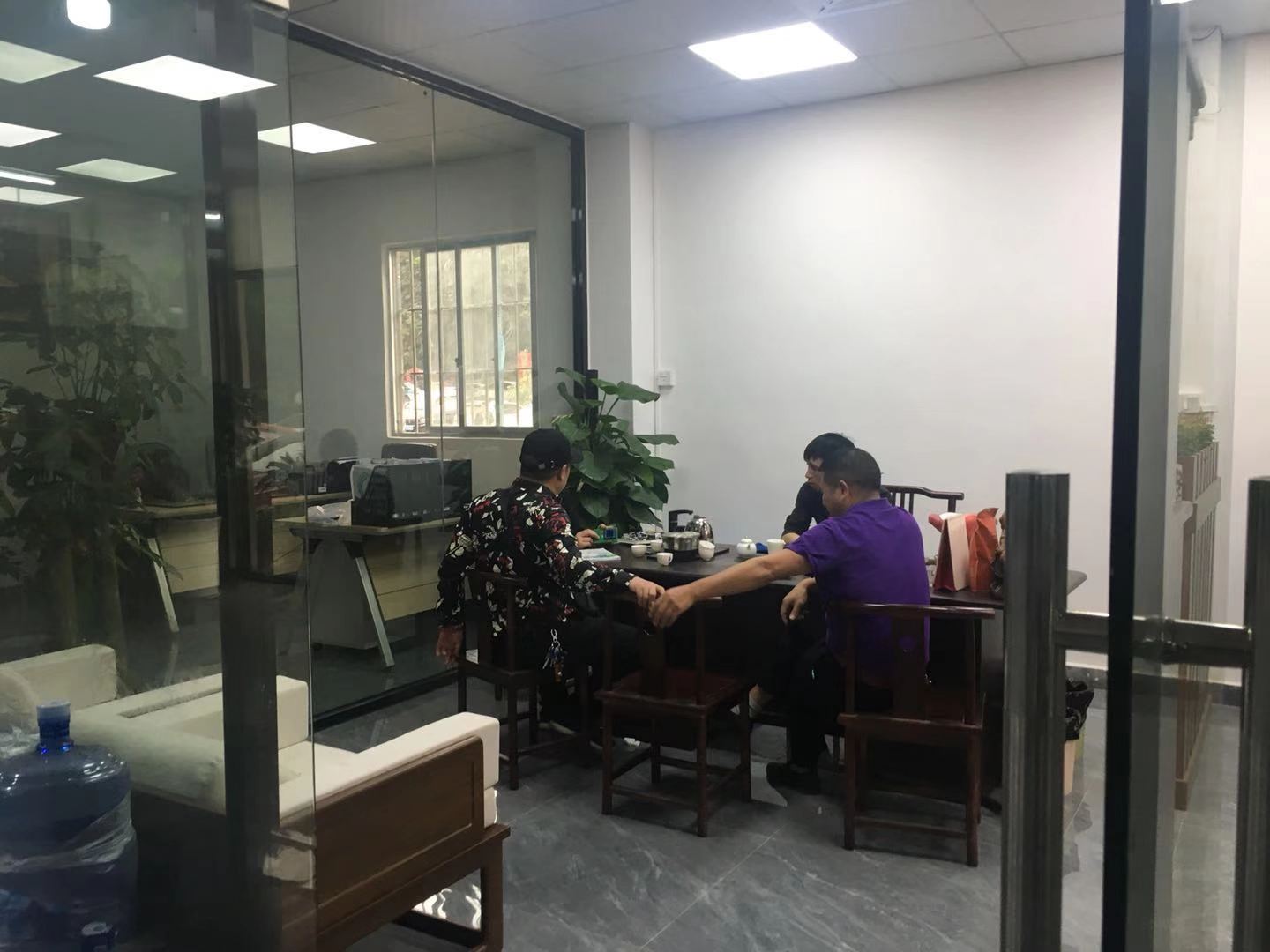 ɽ�|�͑��S�鿴100kw���l����O(sh��)��