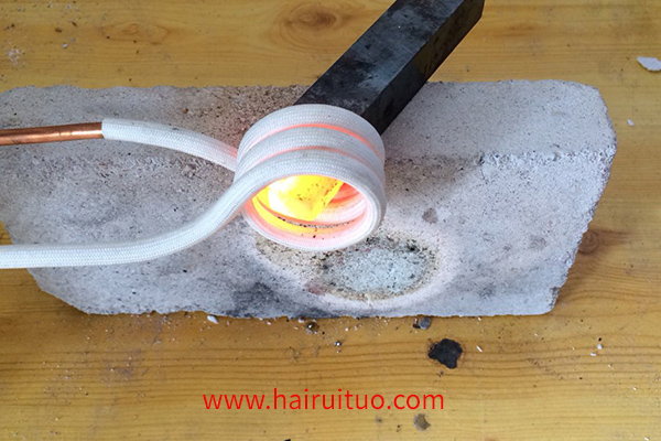 �����l���C-����lչ�߳�