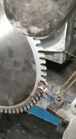 �Ƭ�X݆����ø��l�ӟ�C