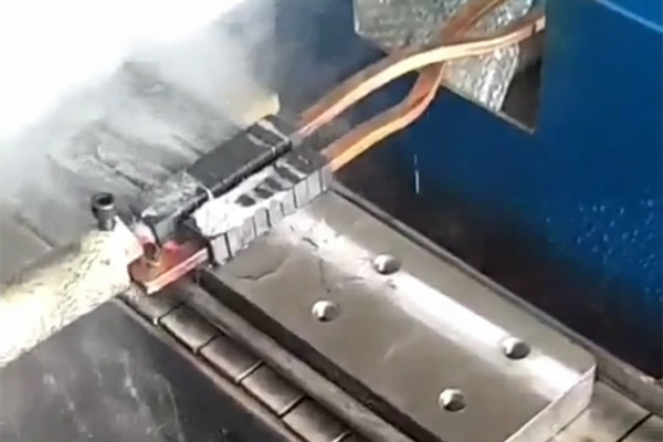 ���l�Б�(y��ng)�ӟ��O(sh��)�䣫�Pʽ���C(j��)����ƽ����������Q����<