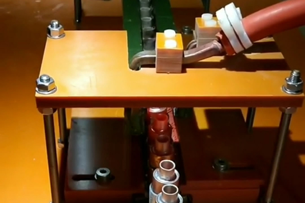 �~�X���ԄӺ����ø��l�F���C