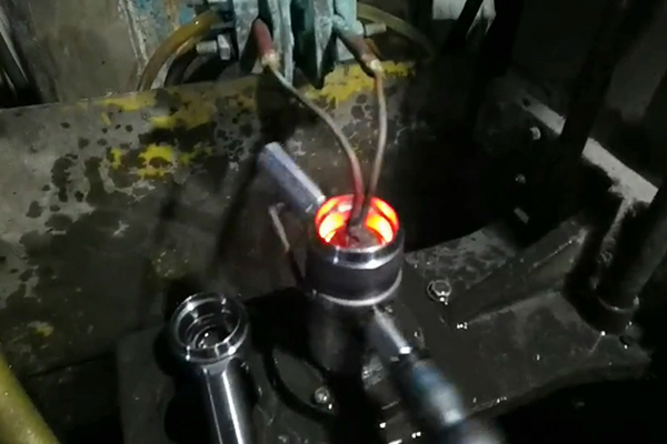 ���l���C(j��)�����Ԍ�(du��)��(n��i)���Ԅ�(d��ng)�����