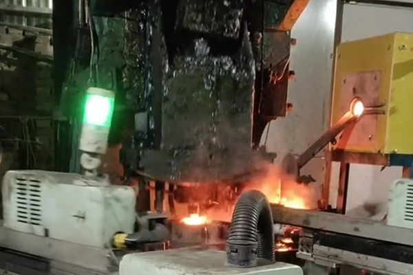 �������l���t���C(j��)е�ֱ��Ԅ�(d��ng)����