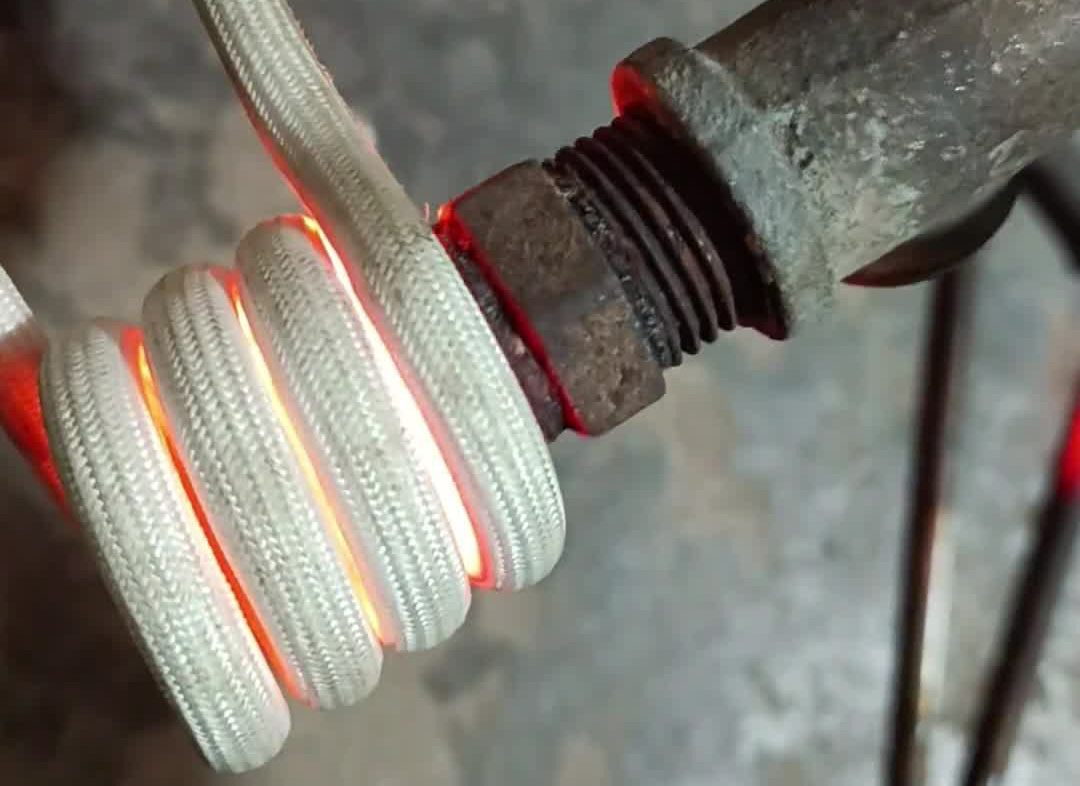 一體式 vs 分體式高頻感應(yīng)加熱設(shè)備：效果同源，場(chǎng)景各有優(yōu)勢(shì)