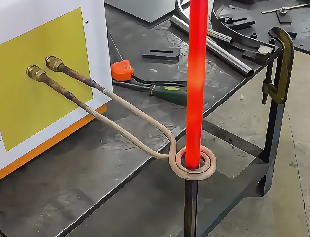 單根多根都能！海拓高頻加熱設(shè)備承包全場(chǎng)景棒料加熱需求