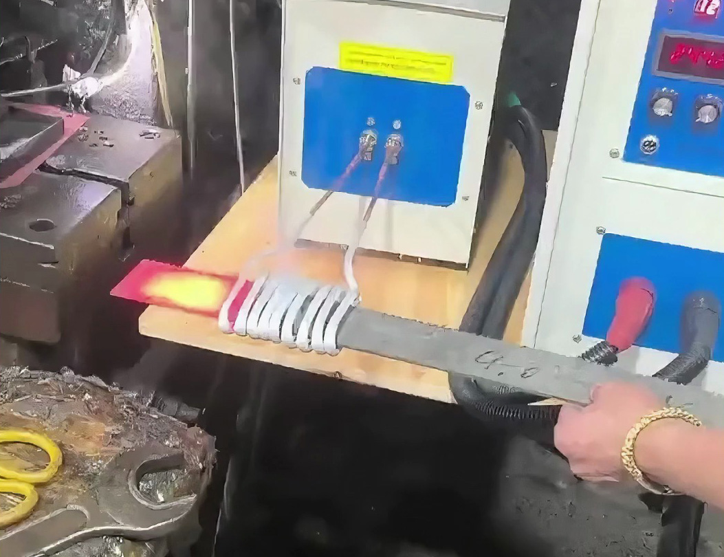 高頻退火機——鋼帶在線退火更高效，沖壓成型品質再升級