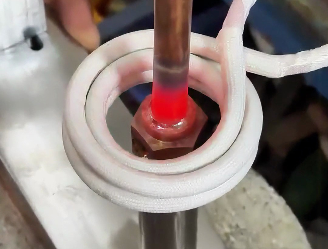 3分鐘看懂銅件高頻焊接,高頻焊機(jī)速度與安全并存