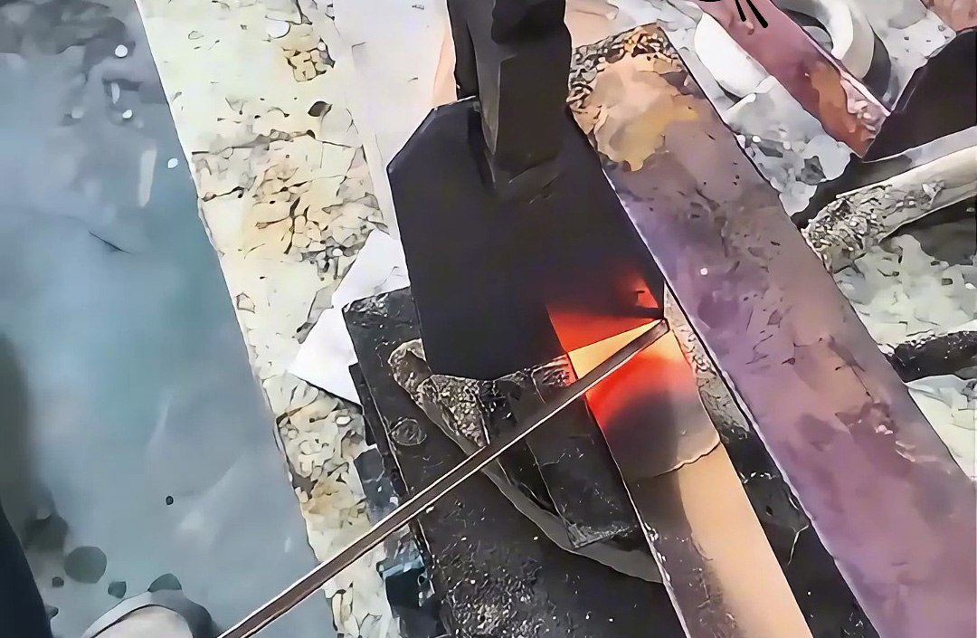 焊工必看！變壓器銅排高頻釬焊的關(guān)鍵點(diǎn)