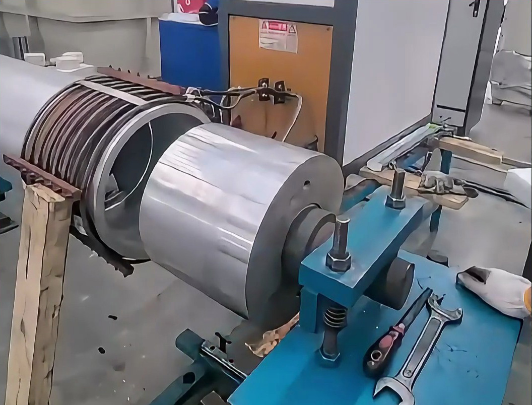感應加熱設備真高效！軋輥裝配全程展示！