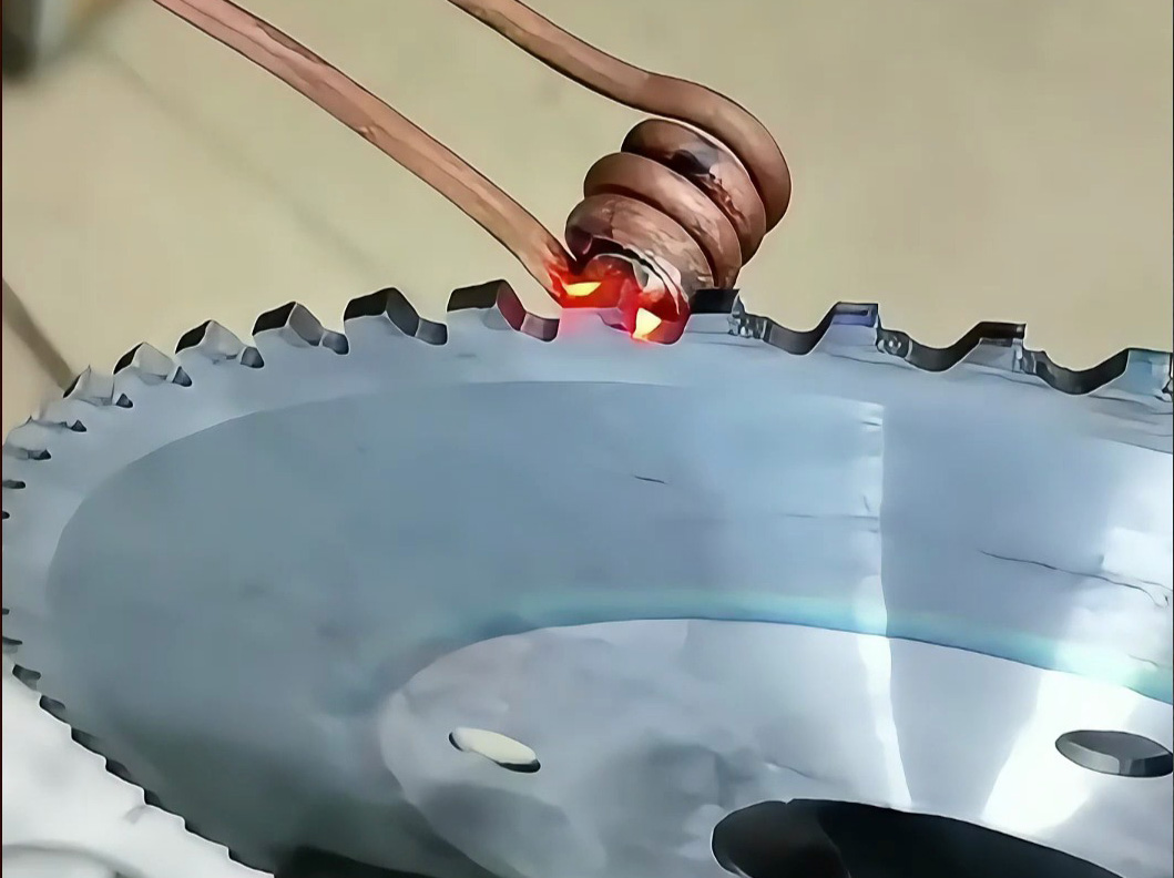 ?告別復雜操作！高頻加熱機取合金就是這么簡單！