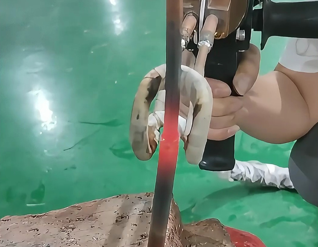 ?手持式高頻焊機0門檻操作！6x8mm銅管焊接輕松搞定！