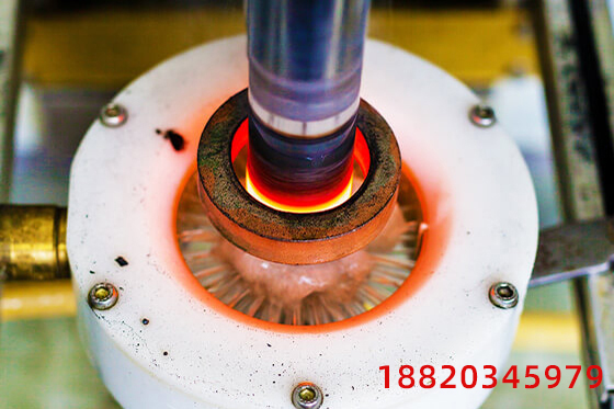 ���I�S���